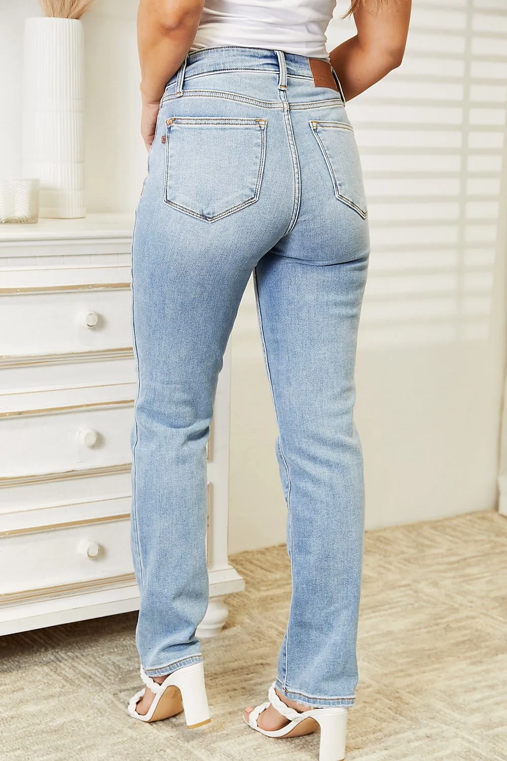 Judy Blue High-Rise Contrast Wash Thermal Straight Jeans